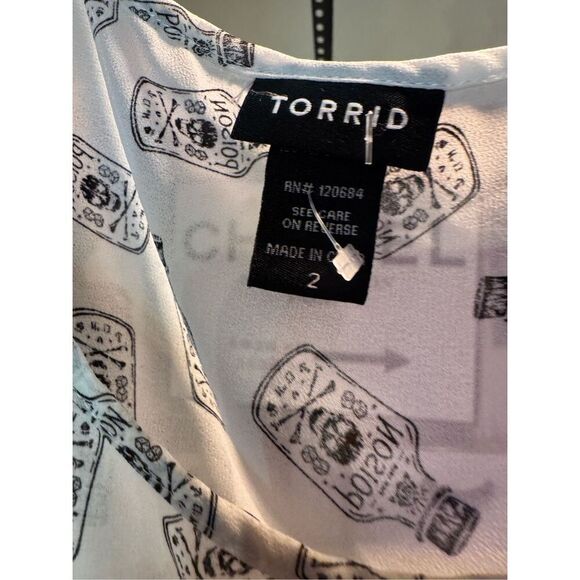 Torrid hi low poison bottle top shirt blouse cami tank sheer chiffon - Picture 6 of 7